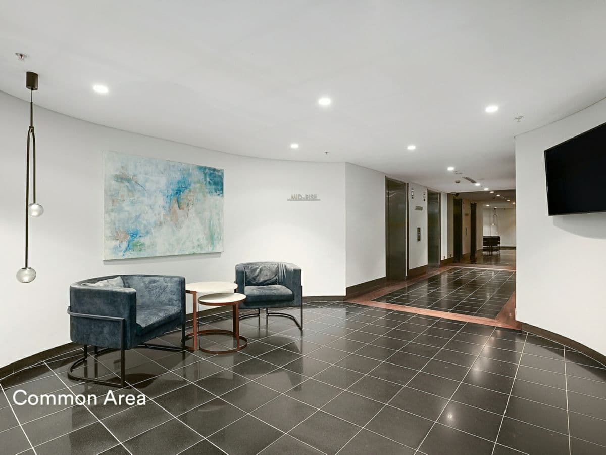 1114/1 Sergeants Lane, ST LEONARDS, St Leonards - Thumbnail 8