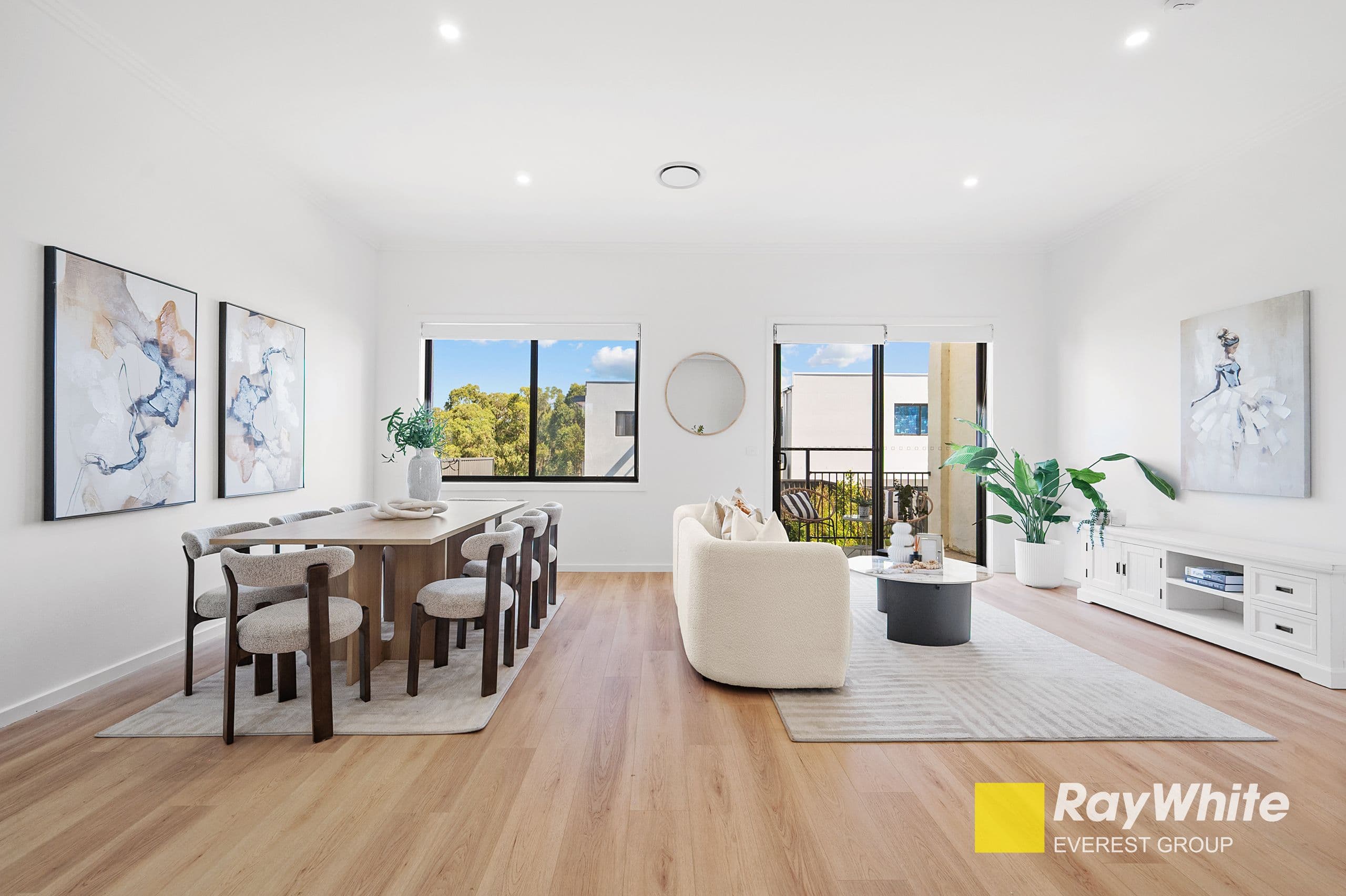 20 Treffone Avenue, Norwest NSW 2153, Norwest - Thumbnail 2