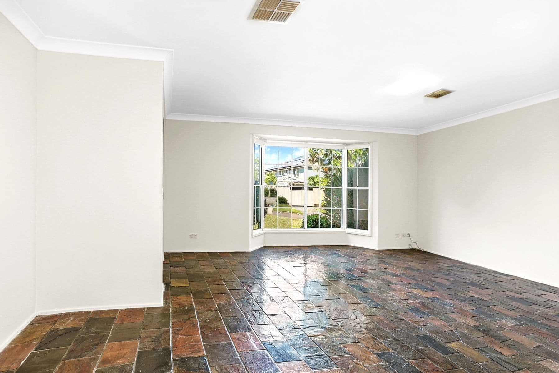 10 Michael Close, Cranebrook NSW 2749, Cranebrook - Thumbnail 2