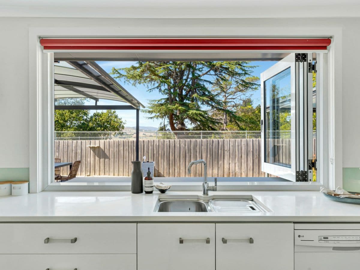 20 Denway Grove, NORWOOD, Norwood - Thumbnail 5