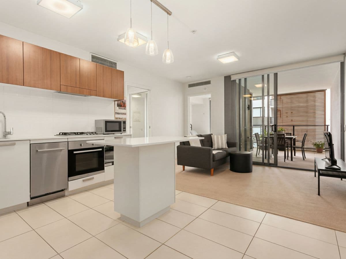 407/1 Aspinall Street, NUNDAH, Nundah - Image 1