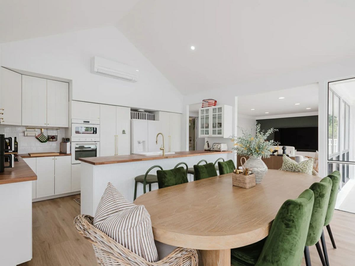 7 Picasso Crescent, CARSELDINE, Carseldine - Thumbnail 7