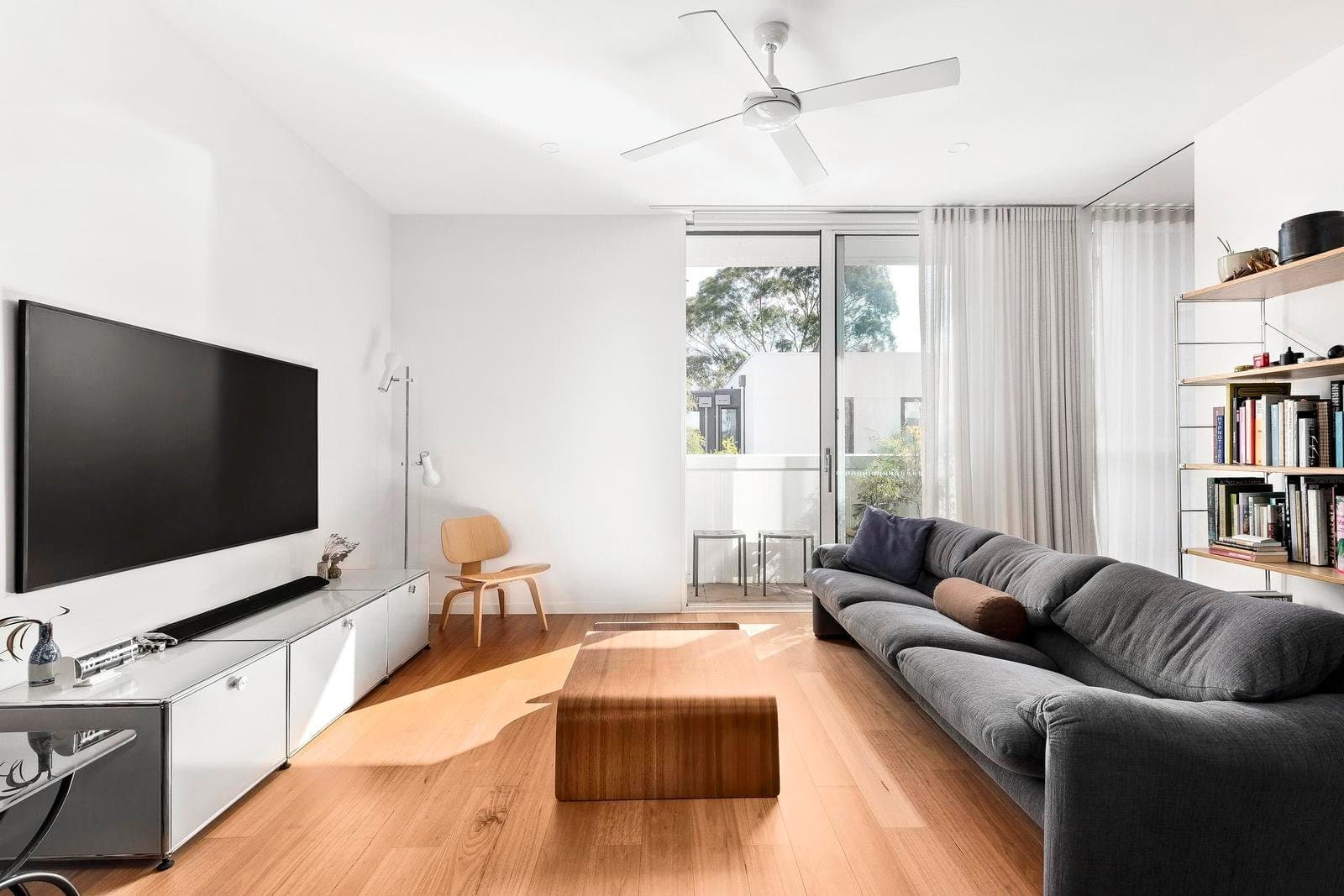 55/198 Beavers Road, Northcote VIC 3070, Northcote - Thumbnail 2