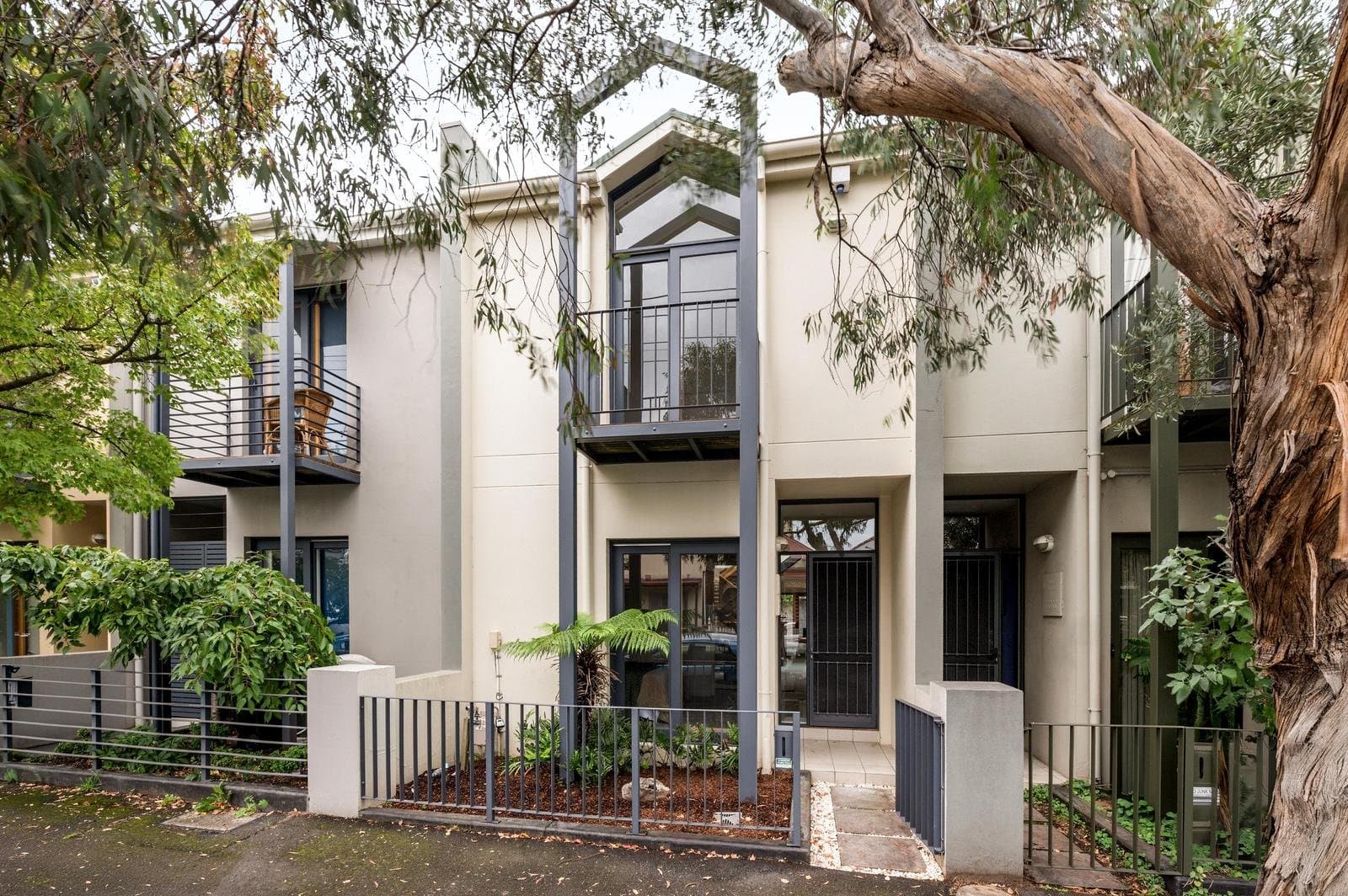 17 Woodside Street, Fitzroy North VIC 3068, Fitzroy North - Image 1