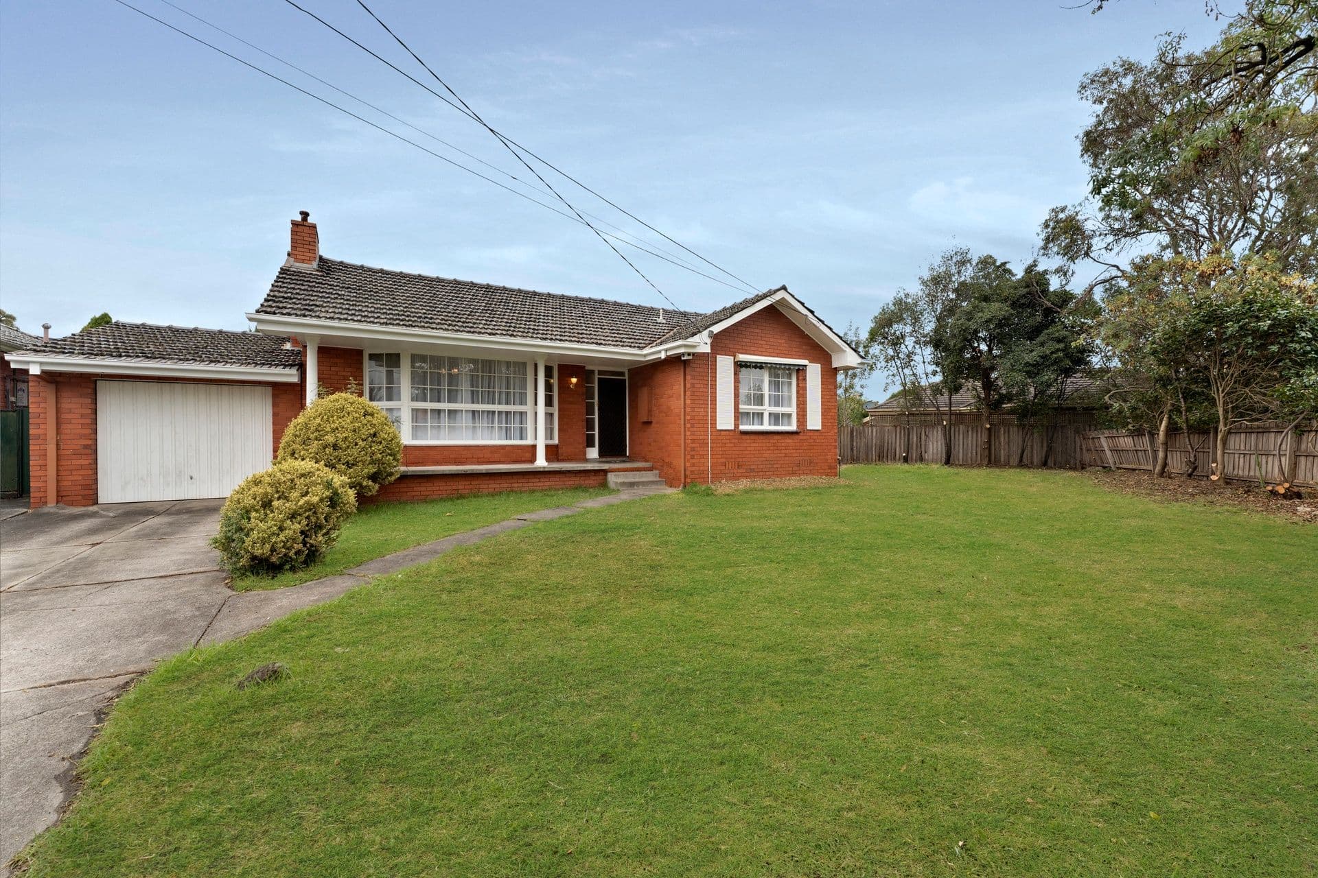 3 Kaldor Court, Glen Waverley VIC 3150, Glen Waverley - Thumbnail 2