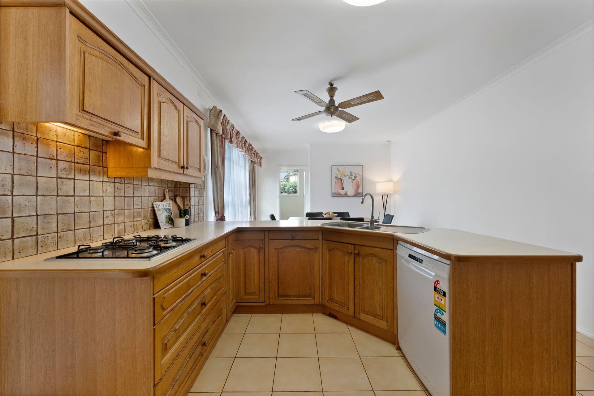 3 Kaldor Court, Glen Waverley VIC 3150, Glen Waverley - Thumbnail 7