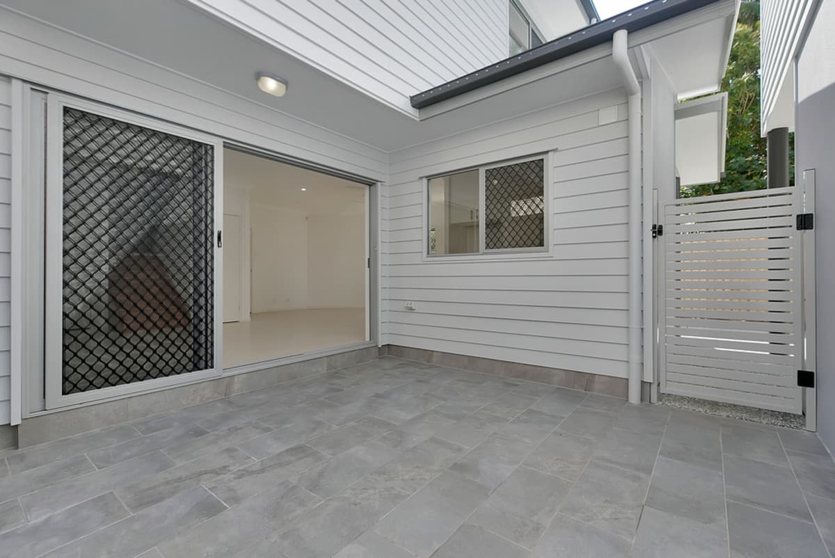 2/99 Wynnum Esplanade, Wynnum - Thumbnail 5