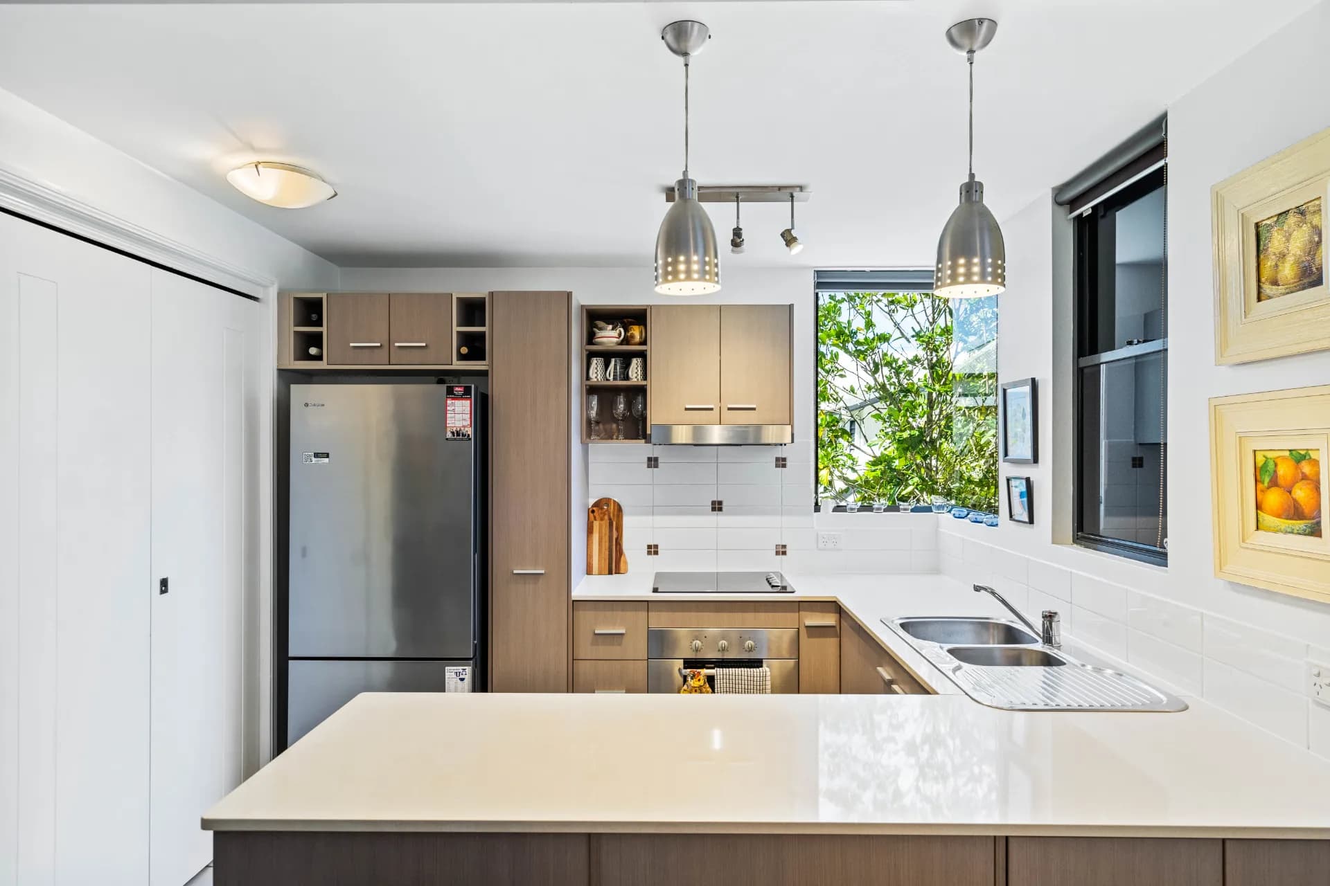2/172 McLeod Street, Cairns North, QLD, Cairns North - Thumbnail 3