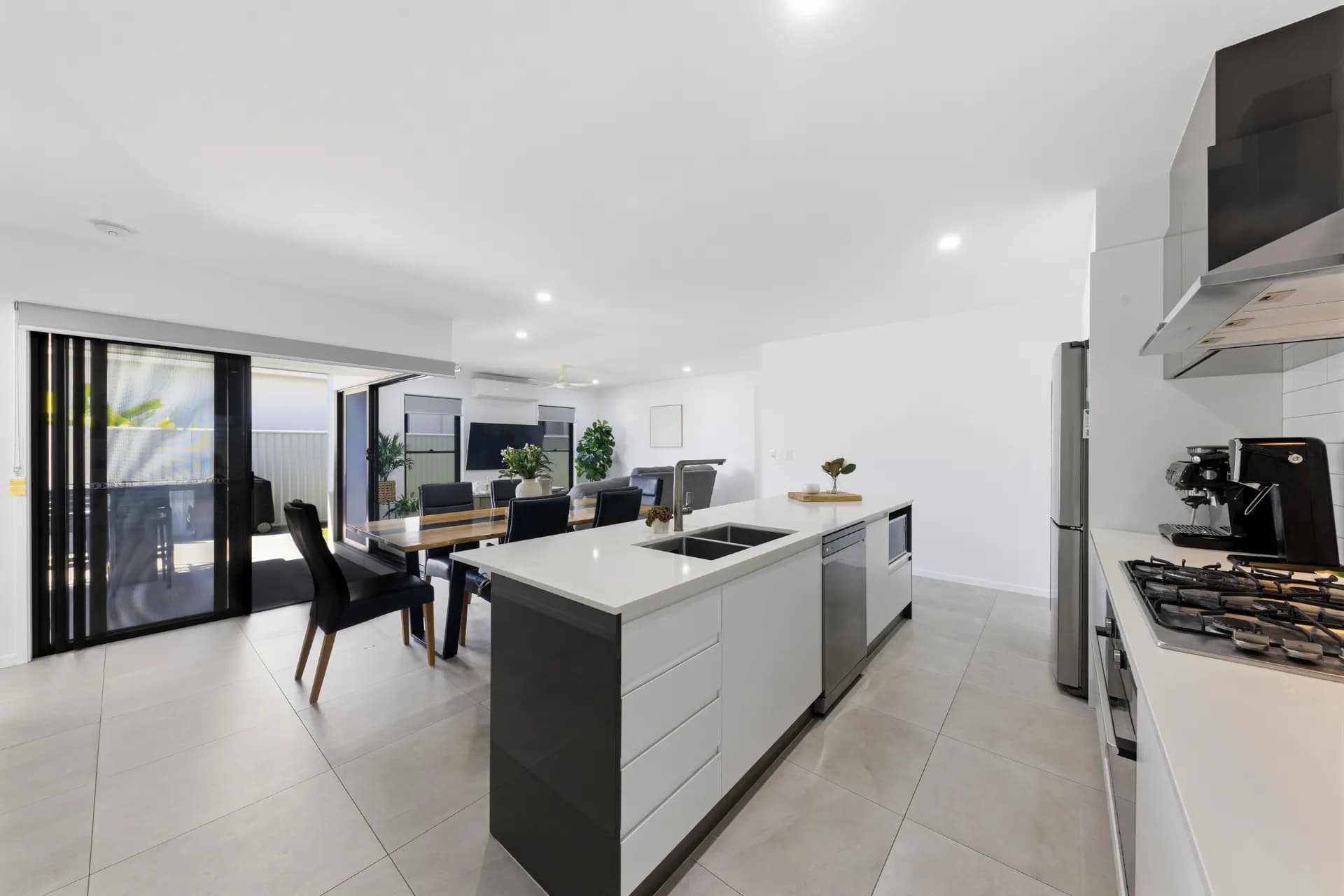 57 Michael Street, Pelican Waters, QLD, Pelican Waters - Thumbnail 6