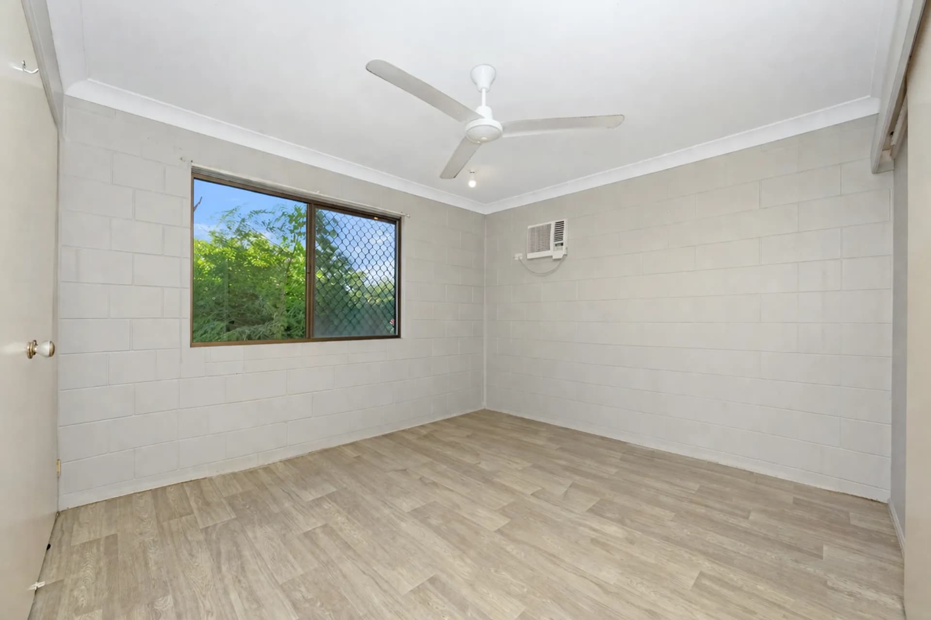 55 Beau Park  Drive, Burdell, QLD, Burdell - Thumbnail 5