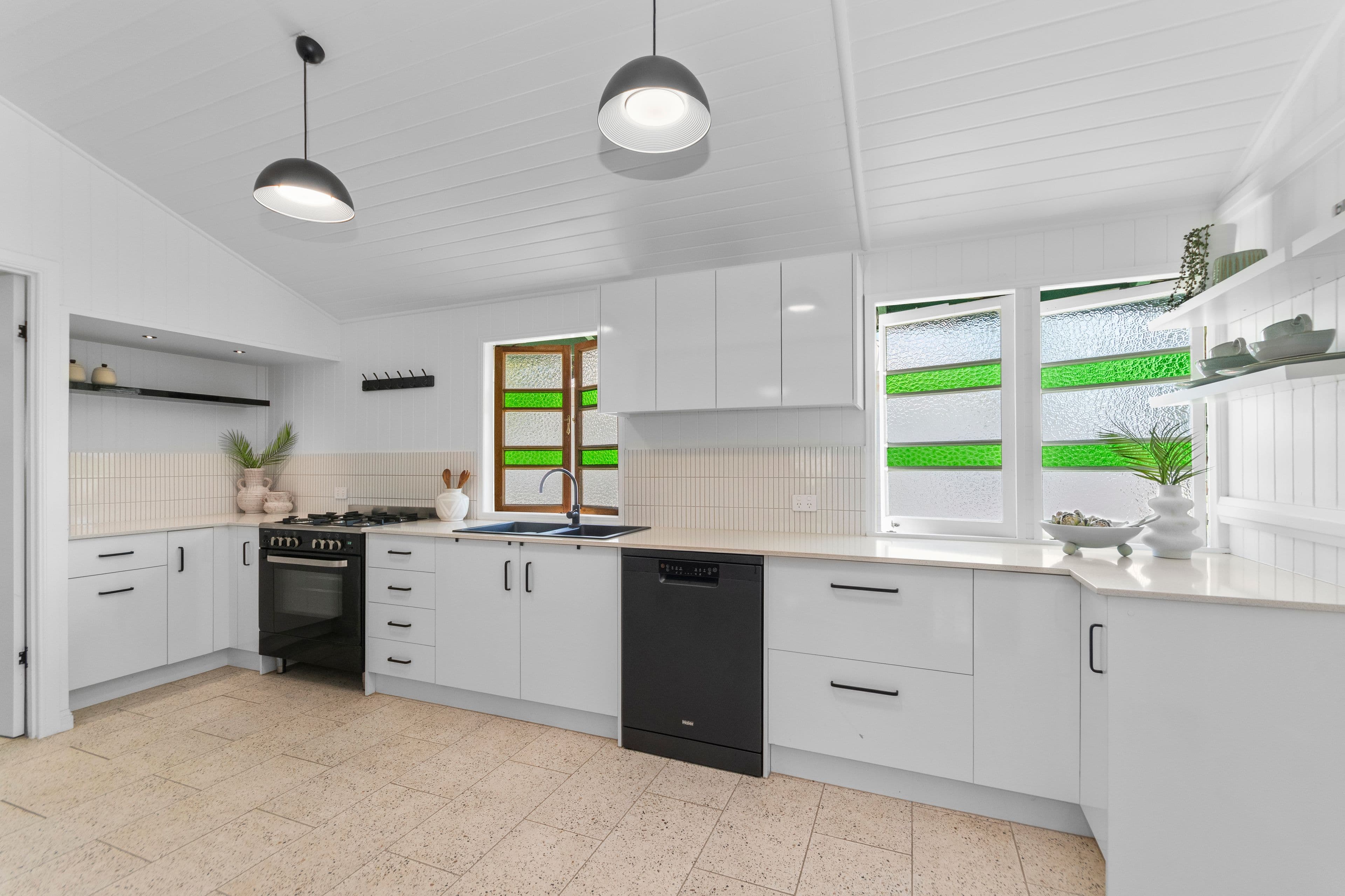 56 Ninth Avenue, Railway Estate QLD 4810, Railway Estate - Thumbnail 5