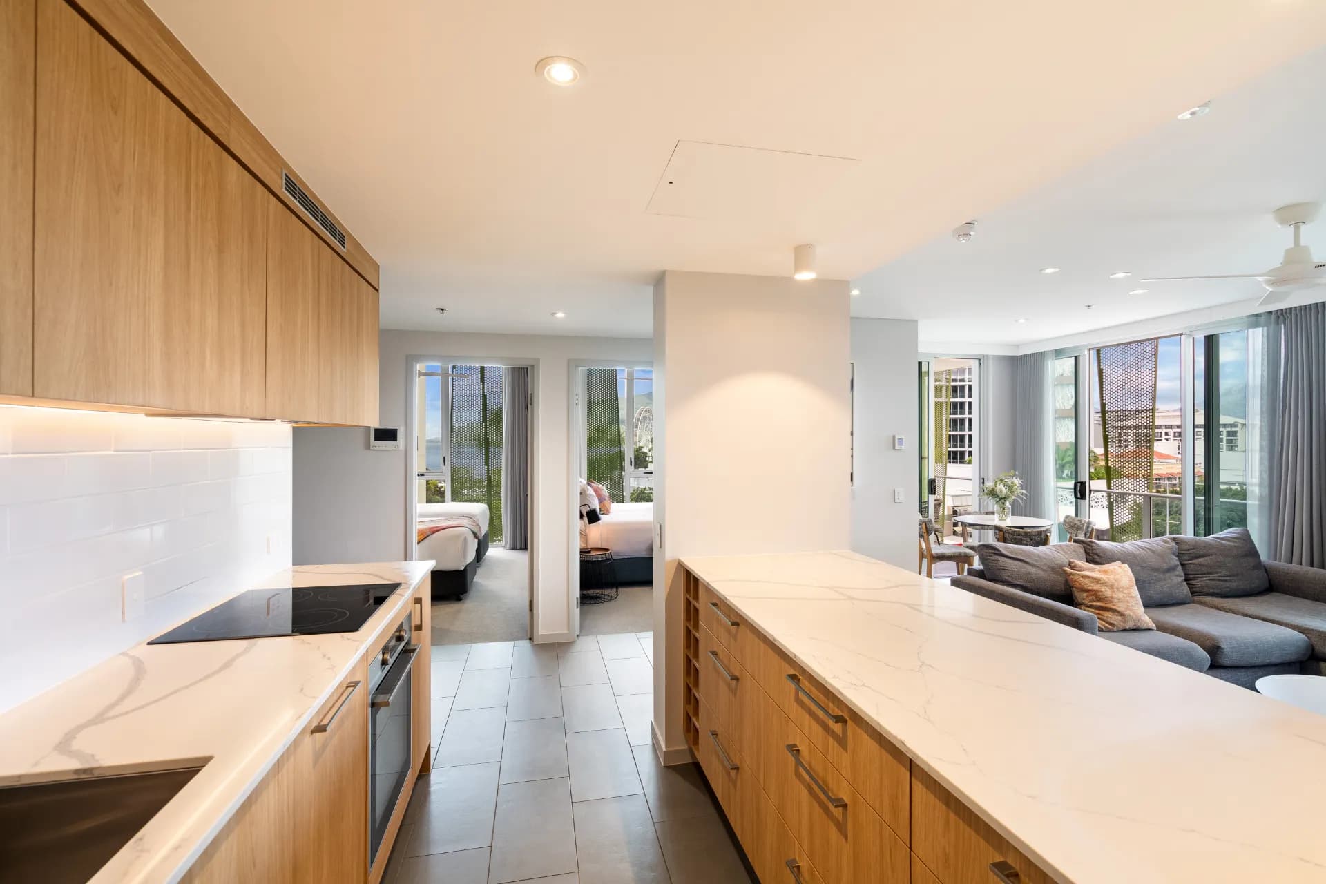 Type 6 residences - 163 Abbott Street, Cairns City, QLD, Cairns City - Thumbnail 3