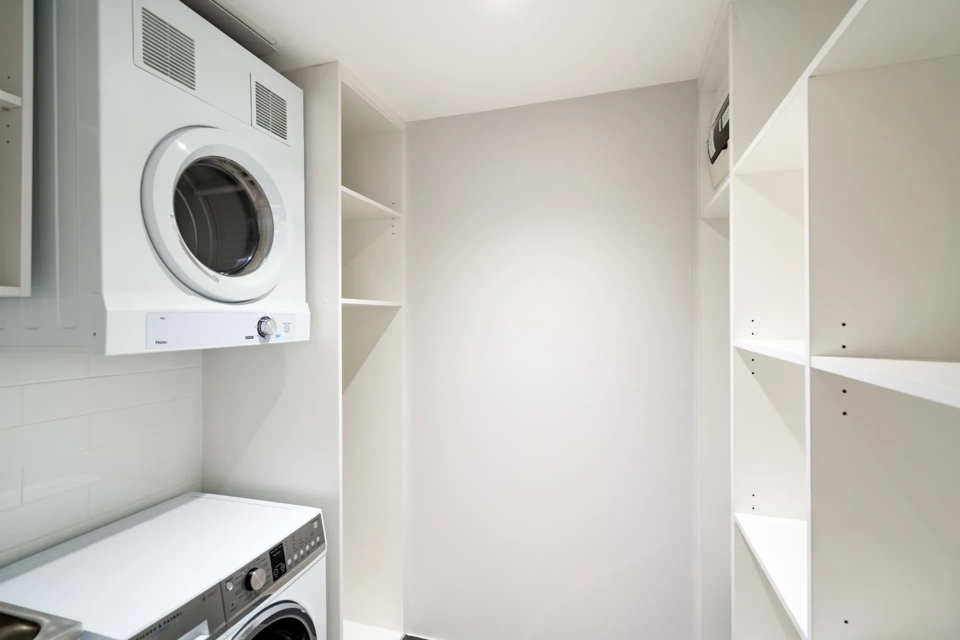 Type 1 residences - 163 Abbott Street, Cairns City, QLD, Cairns City - Thumbnail 8