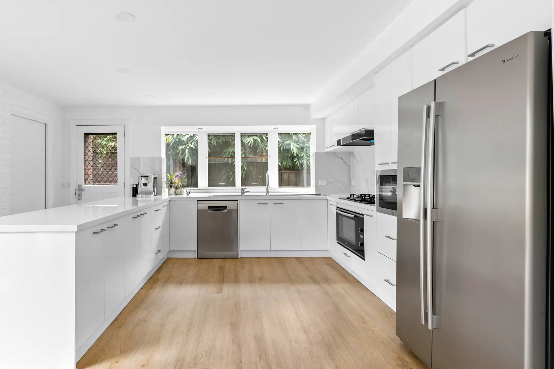 3 Bridges Street, Glen Iris, VIC, Glen Iris - Thumbnail 6