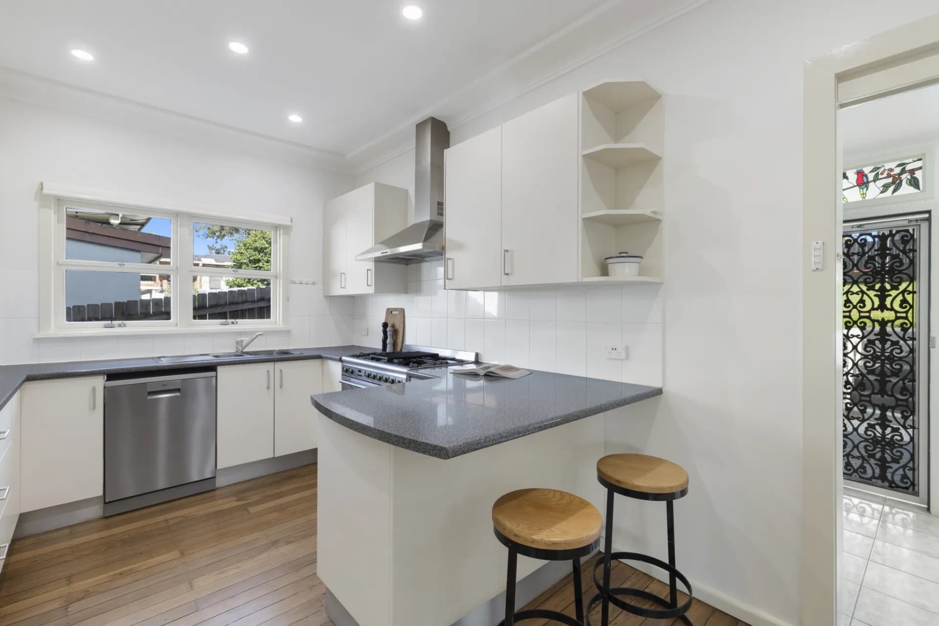 28 The Comenarra Parkway, Thornleigh, NSW, Thornleigh - Thumbnail 3