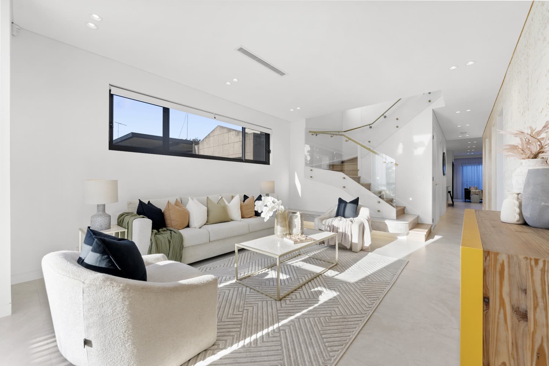 21a Karani Avenue, Guildford - Thumbnail 2