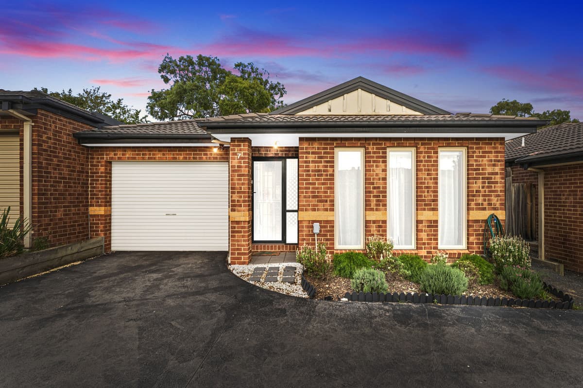 7 / 1-5 Meaby Drive, PAKENHAM VIC 3810, Pakenham - Image 1