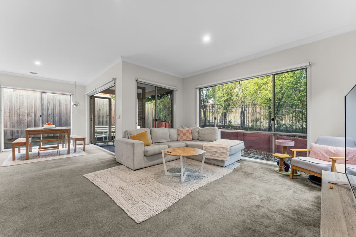 7 / 1-5 Meaby Drive, PAKENHAM VIC 3810, Pakenham - Thumbnail 2