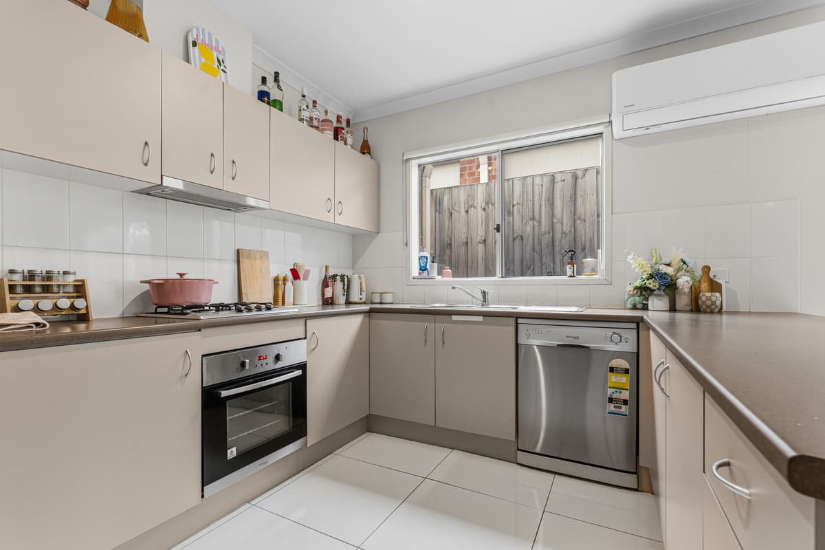 7 / 1-5 Meaby Drive, PAKENHAM VIC 3810, Pakenham - Thumbnail 4