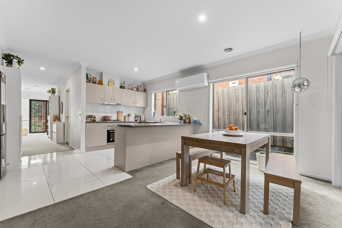 7 / 1-5 Meaby Drive, PAKENHAM VIC 3810, Pakenham - Thumbnail 5