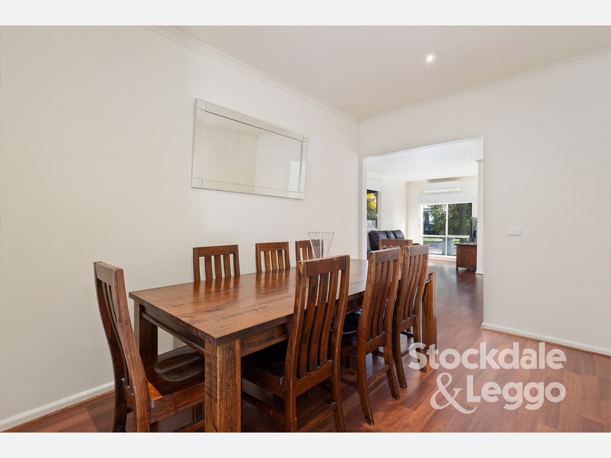 45 Leon Avenue, Rosebud VIC 3939, Rosebud - Thumbnail 4