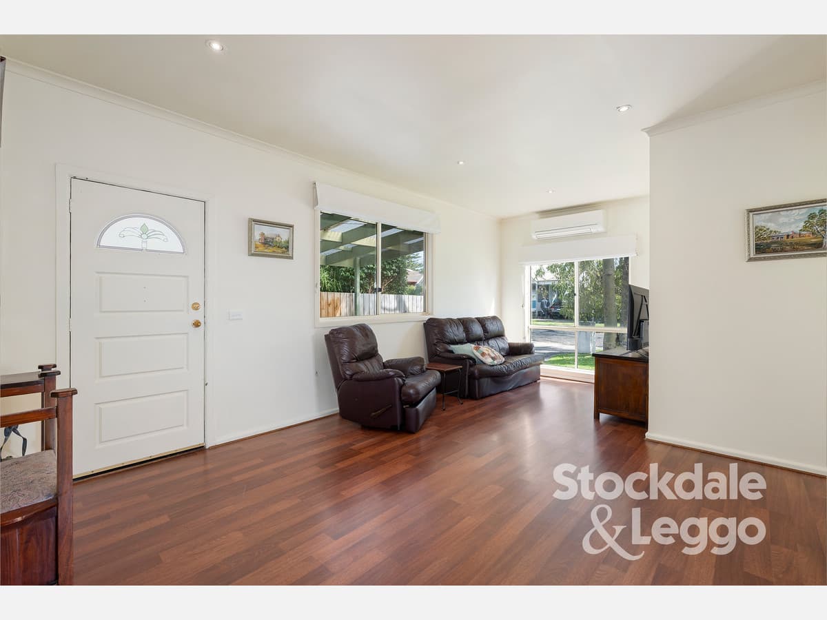 45 Leon Avenue, Rosebud VIC 3939, Rosebud - Thumbnail 5