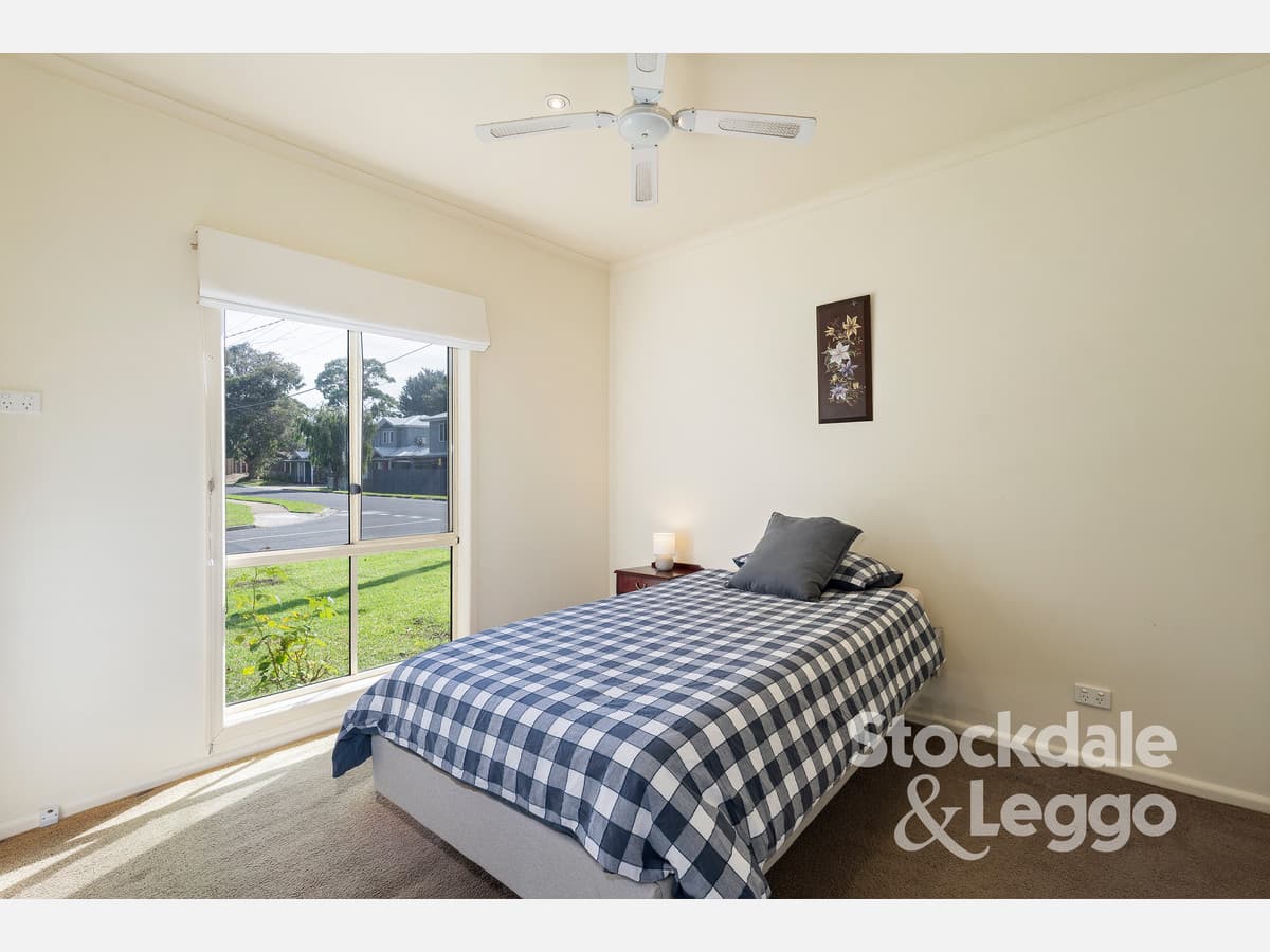 45 Leon Avenue, Rosebud VIC 3939, Rosebud - Thumbnail 8