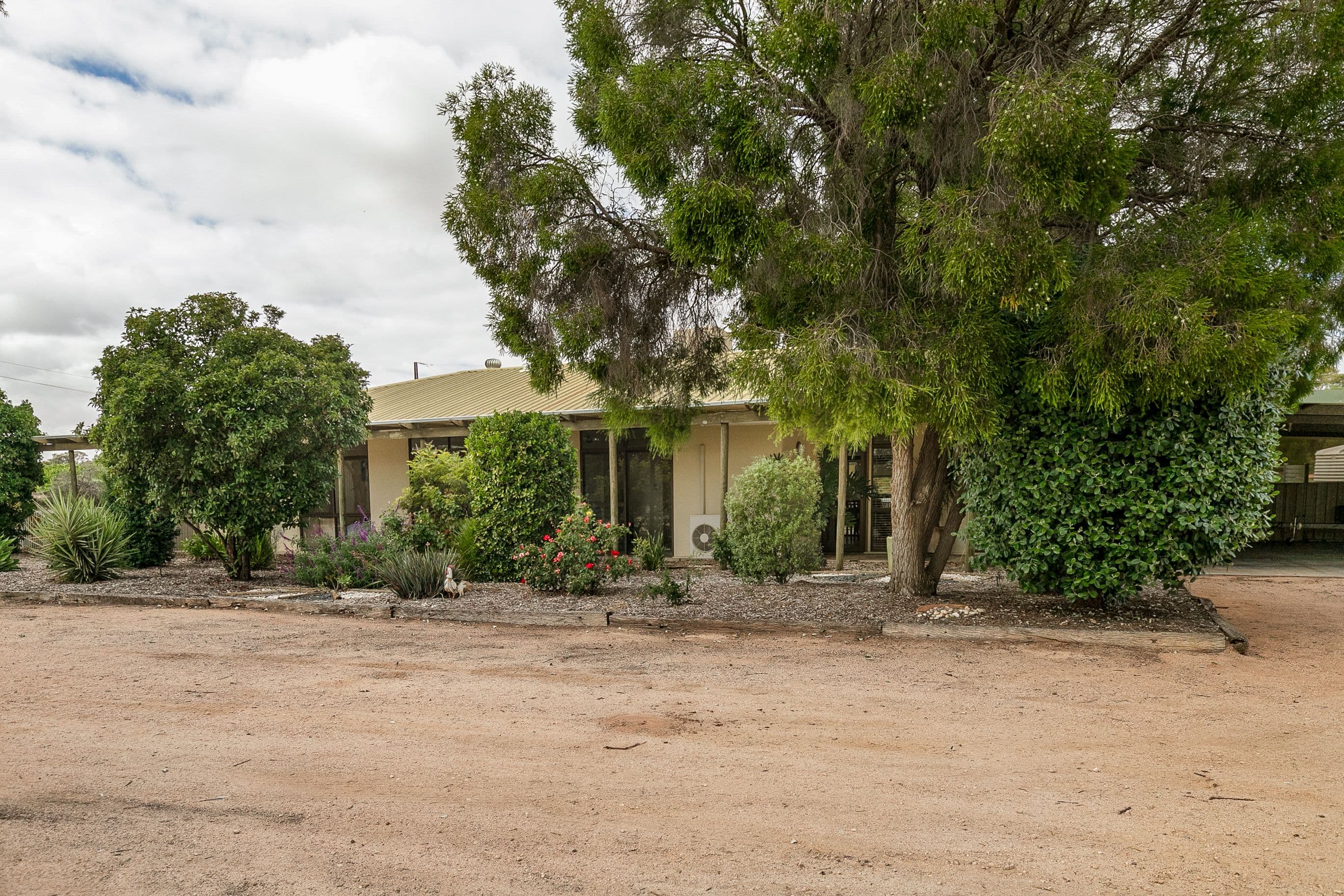 407 Lyrup Main Road, Lyrup SA 5343, Lyrup - Thumbnail 3