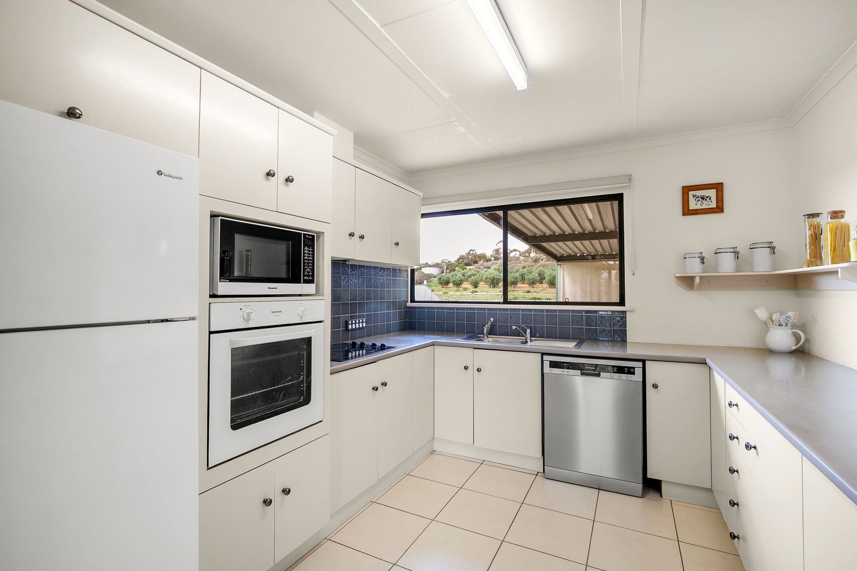 407 Lyrup Main Road, Lyrup SA 5343, Lyrup - Thumbnail 7