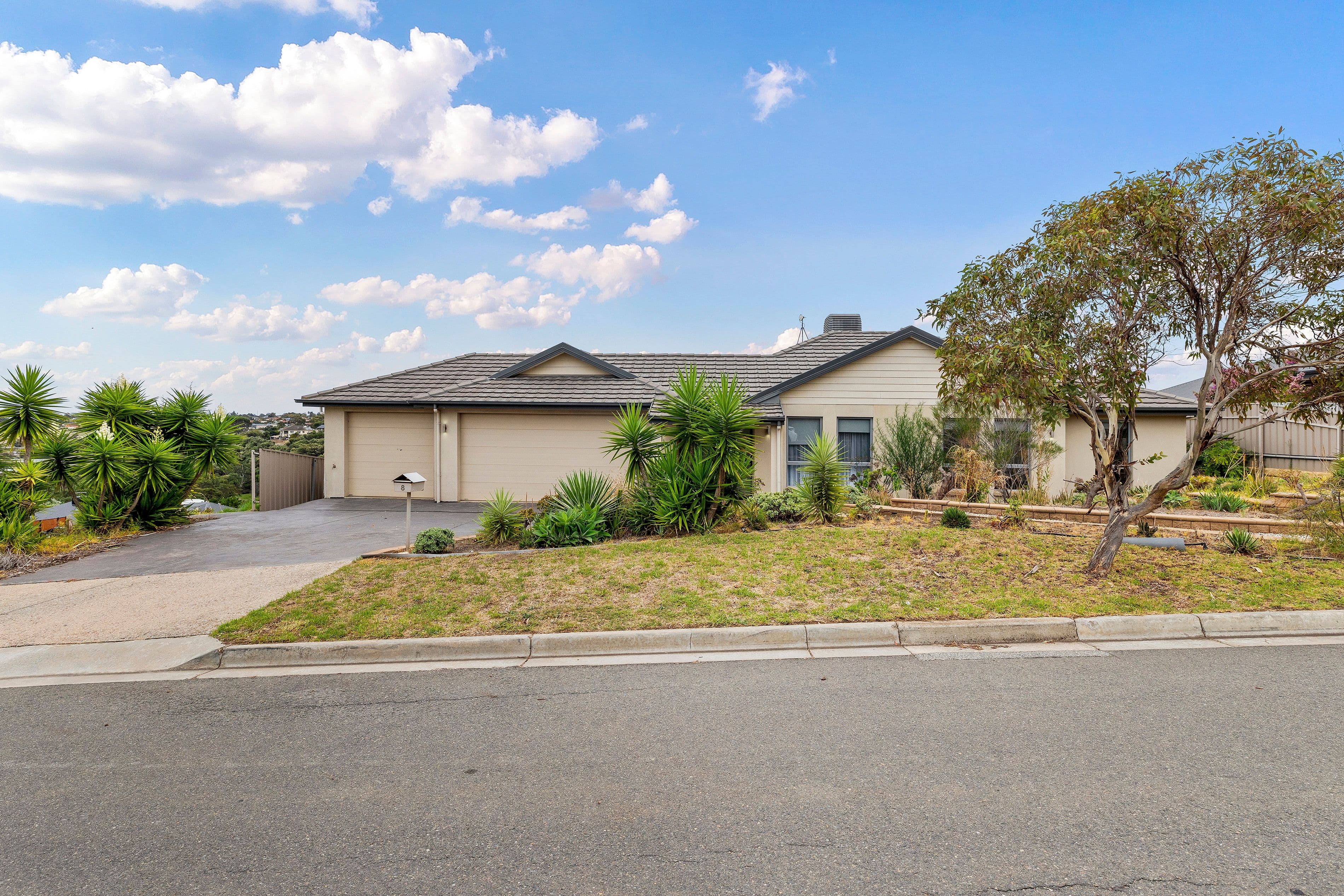 8 Cascabel Way, Noarlunga Downs SA 5168, Noarlunga Downs - Image 1
