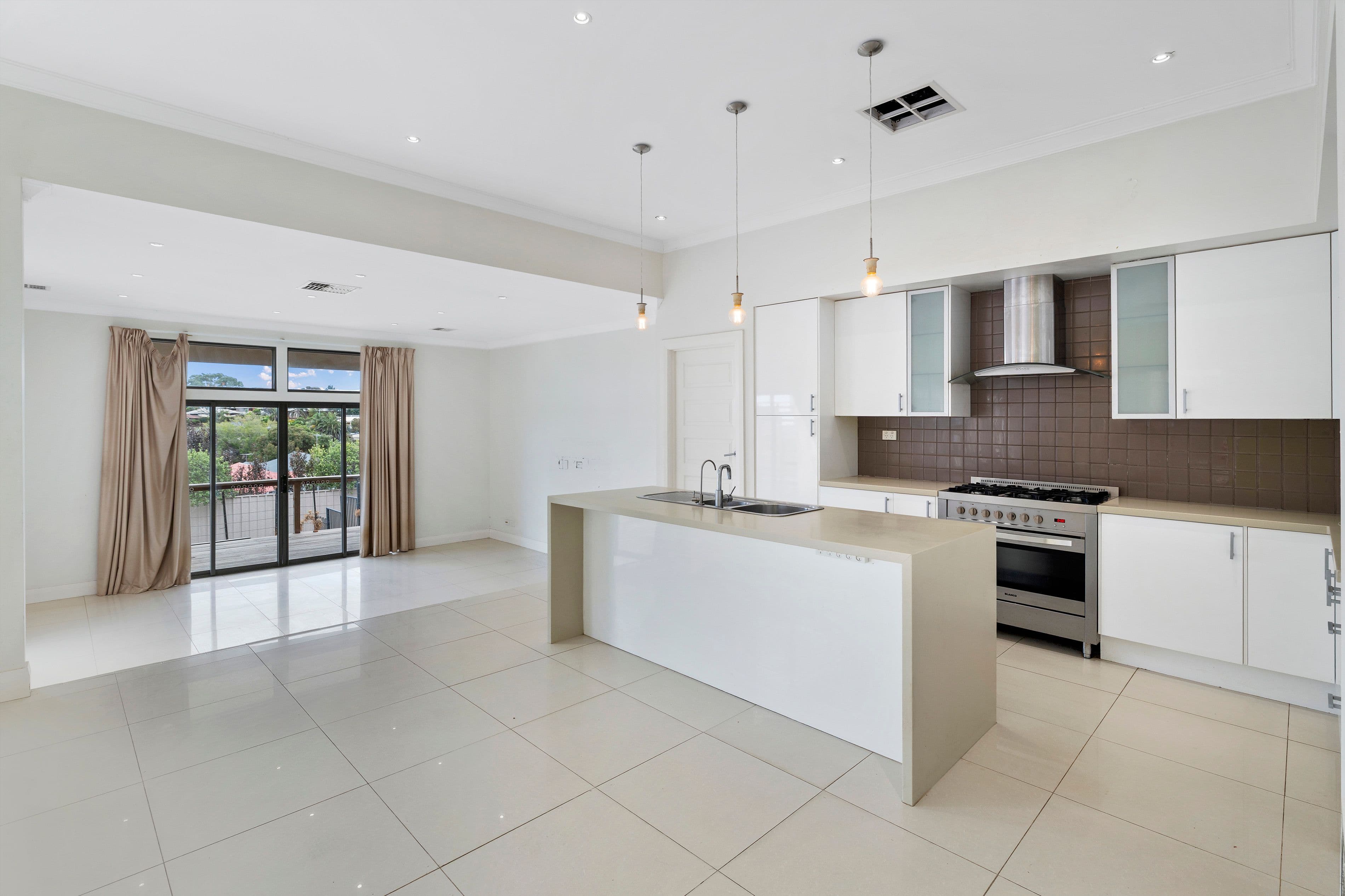 8 Cascabel Way, Noarlunga Downs SA 5168, Noarlunga Downs - Thumbnail 5