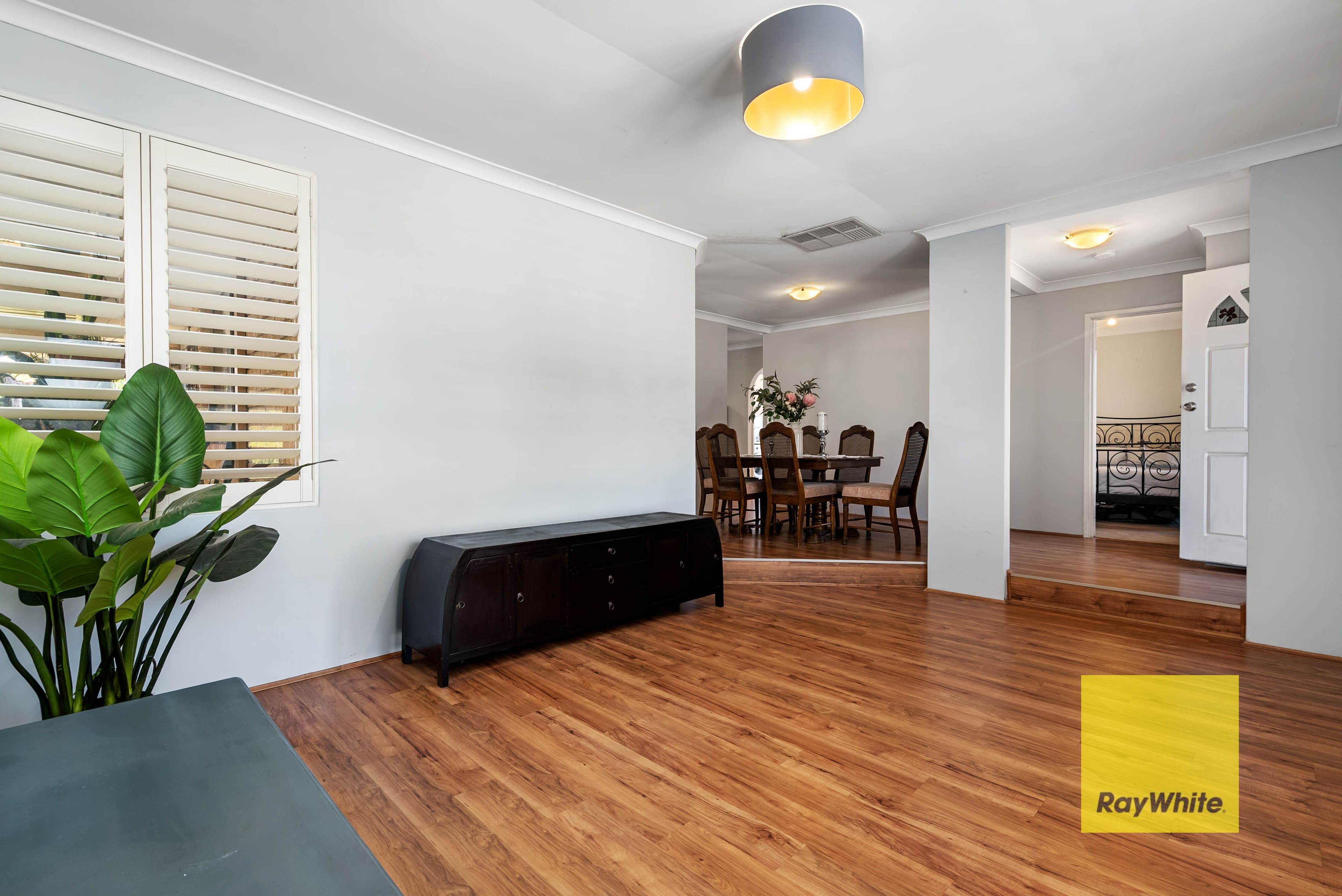 90 Huntingdale Road, Huntingdale WA 6110, Huntingdale - Thumbnail 4