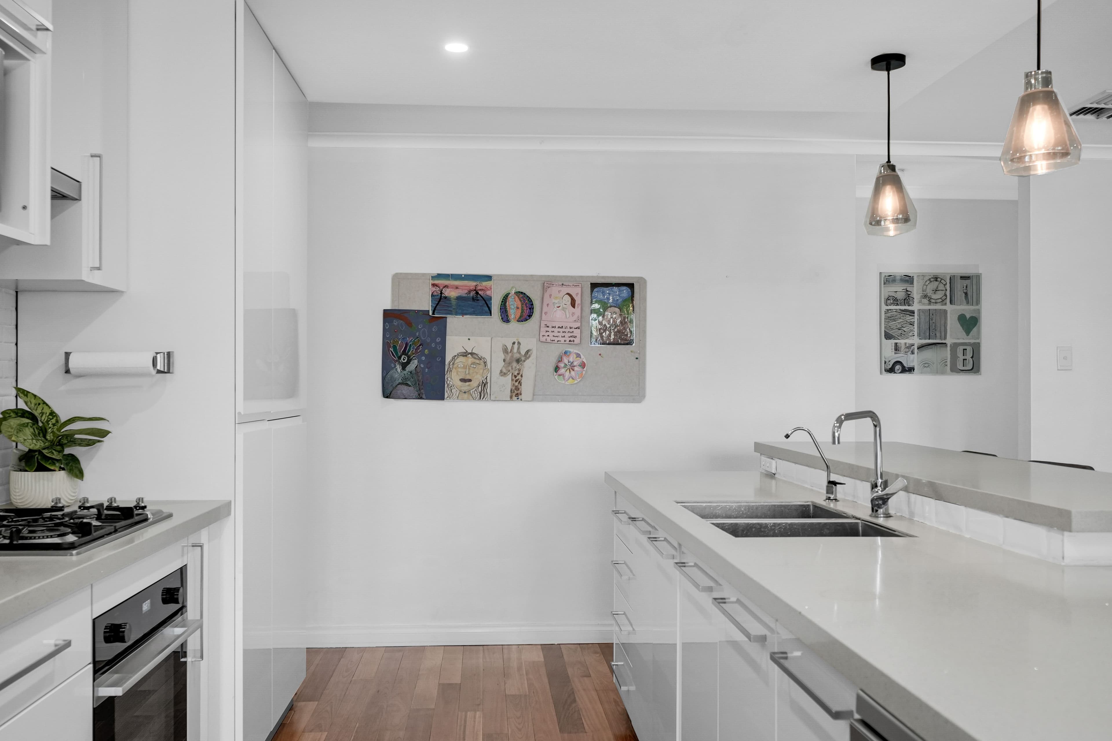 2 Hollins Bend, Madeley WA 6065, Madeley - Thumbnail 2