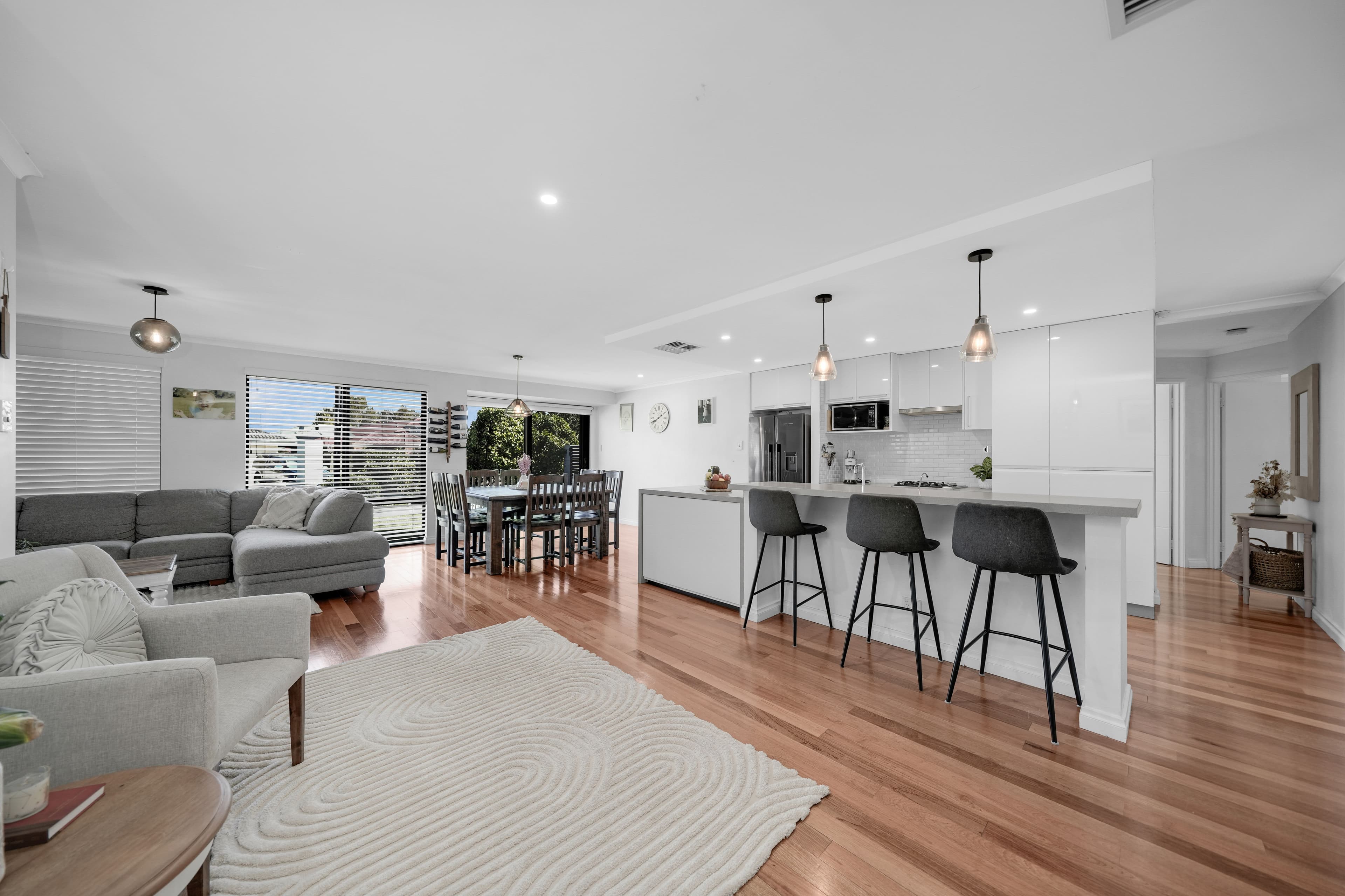 2 Hollins Bend, Madeley WA 6065, Madeley - Thumbnail 4