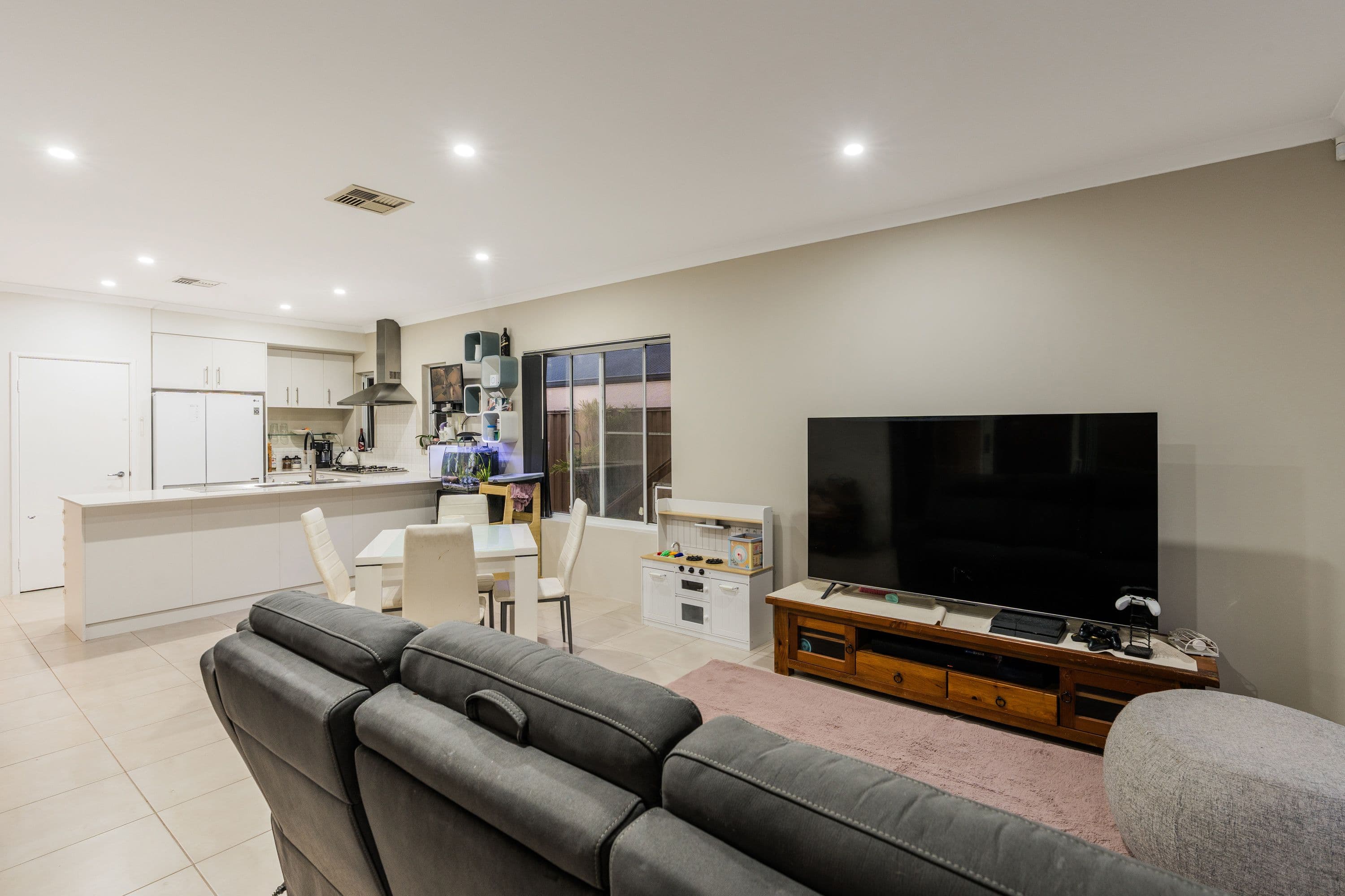 7 Wurdo Lane, Byford WA 6122, Byford - Thumbnail 3