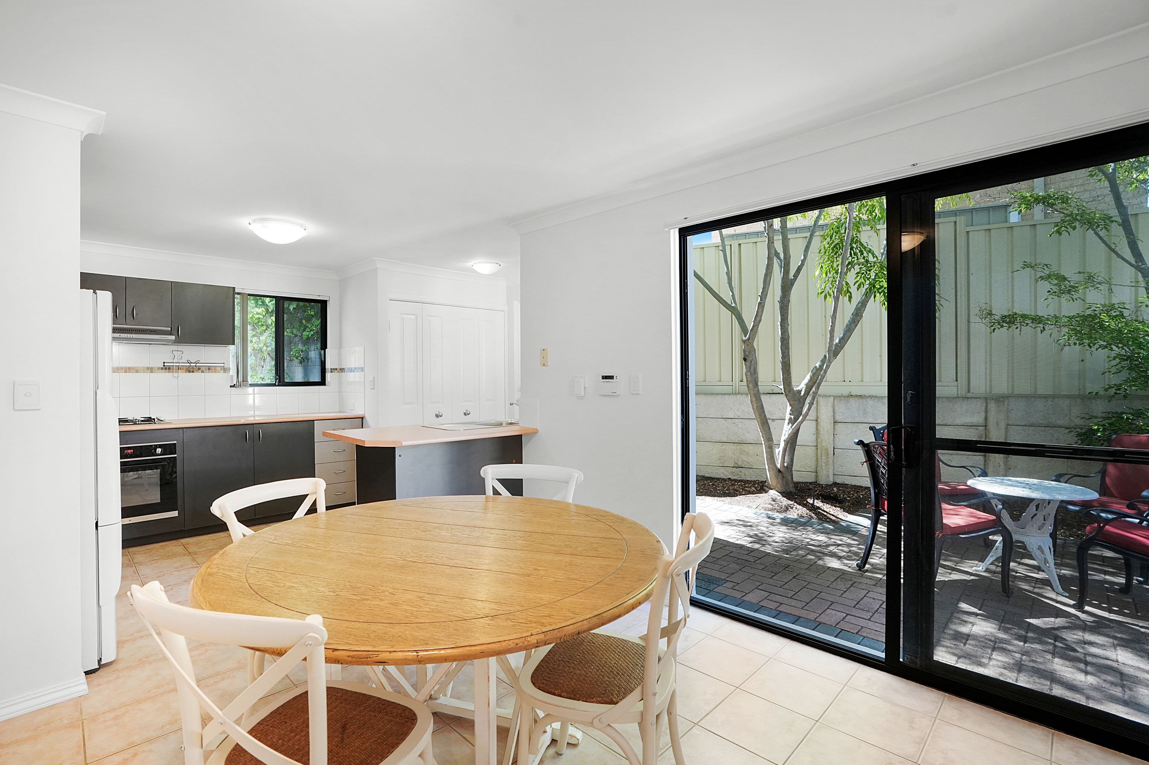 4B Cornelian Street, Scarborough WA 6019, Scarborough - Thumbnail 4