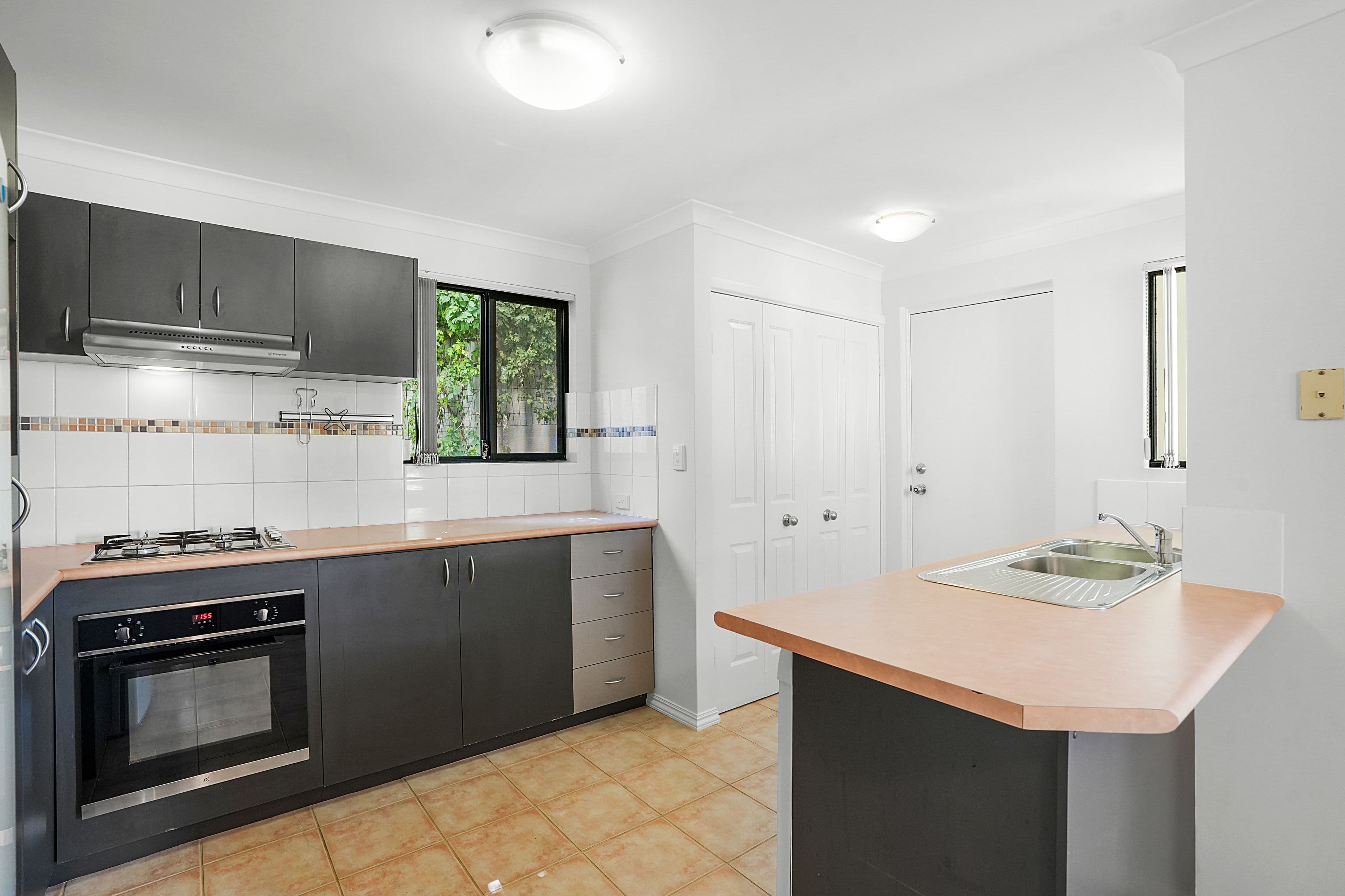 4B Cornelian Street, Scarborough WA 6019, Scarborough - Thumbnail 6