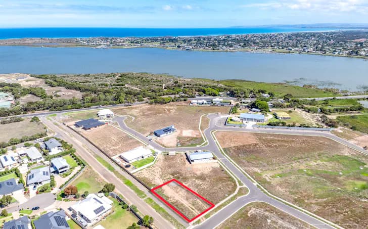 1 Gregory Circuit, Hindmarsh Island, SA, 5214, Hindmarsh Island - Thumbnail 8