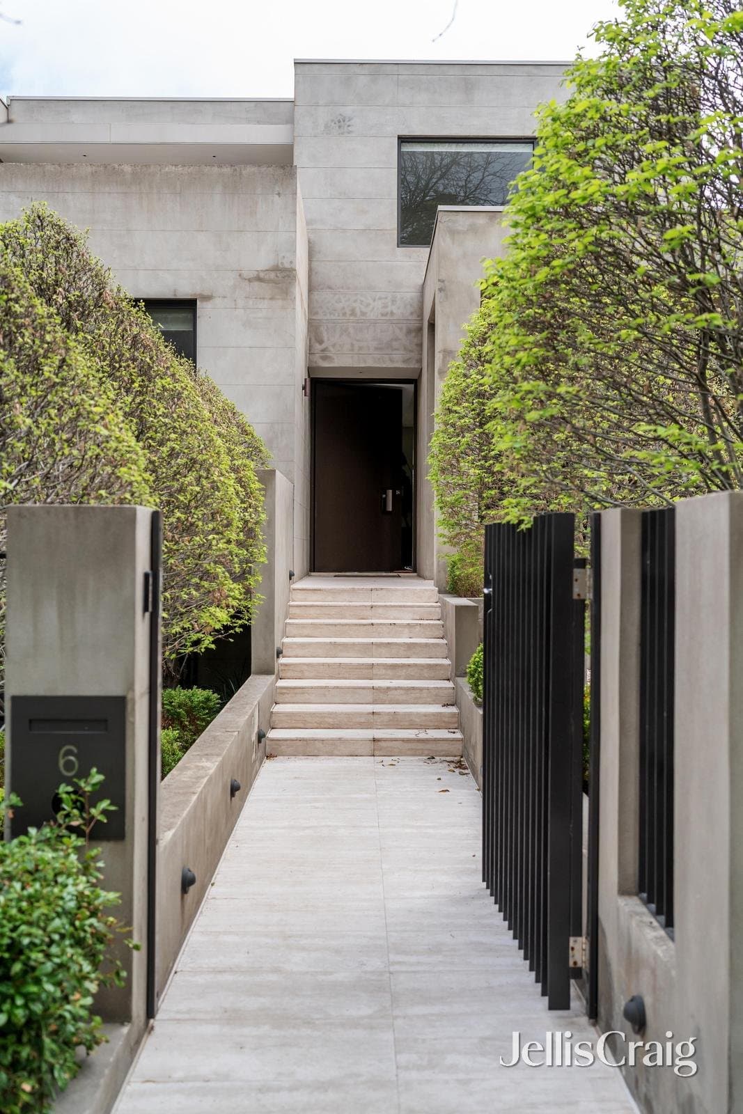 6 Fermanagh Road, Camberwell, Camberwell - Thumbnail 3