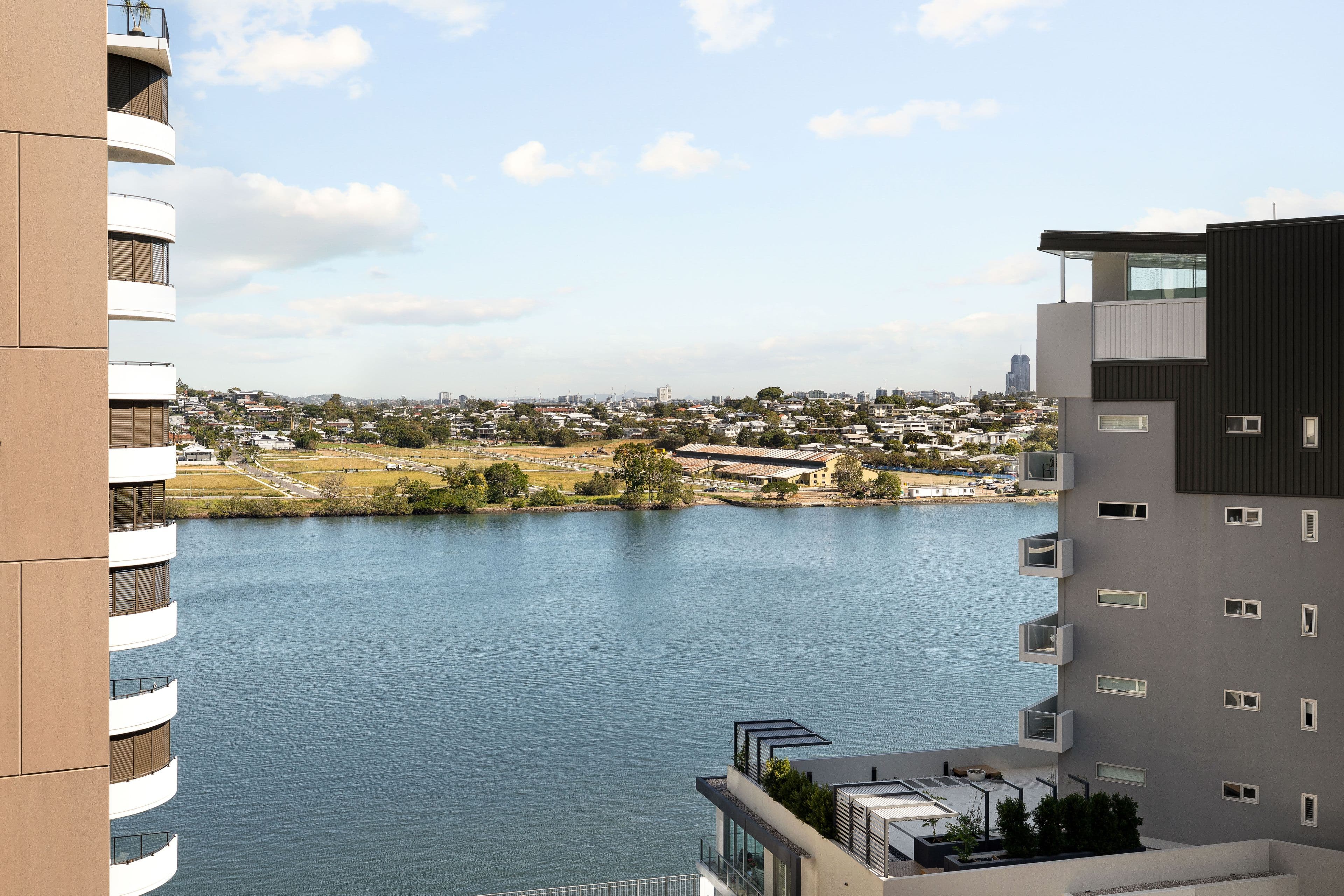 51004/37B Harbour Road, Hamilton QLD 4007, Hamilton - Thumbnail 2