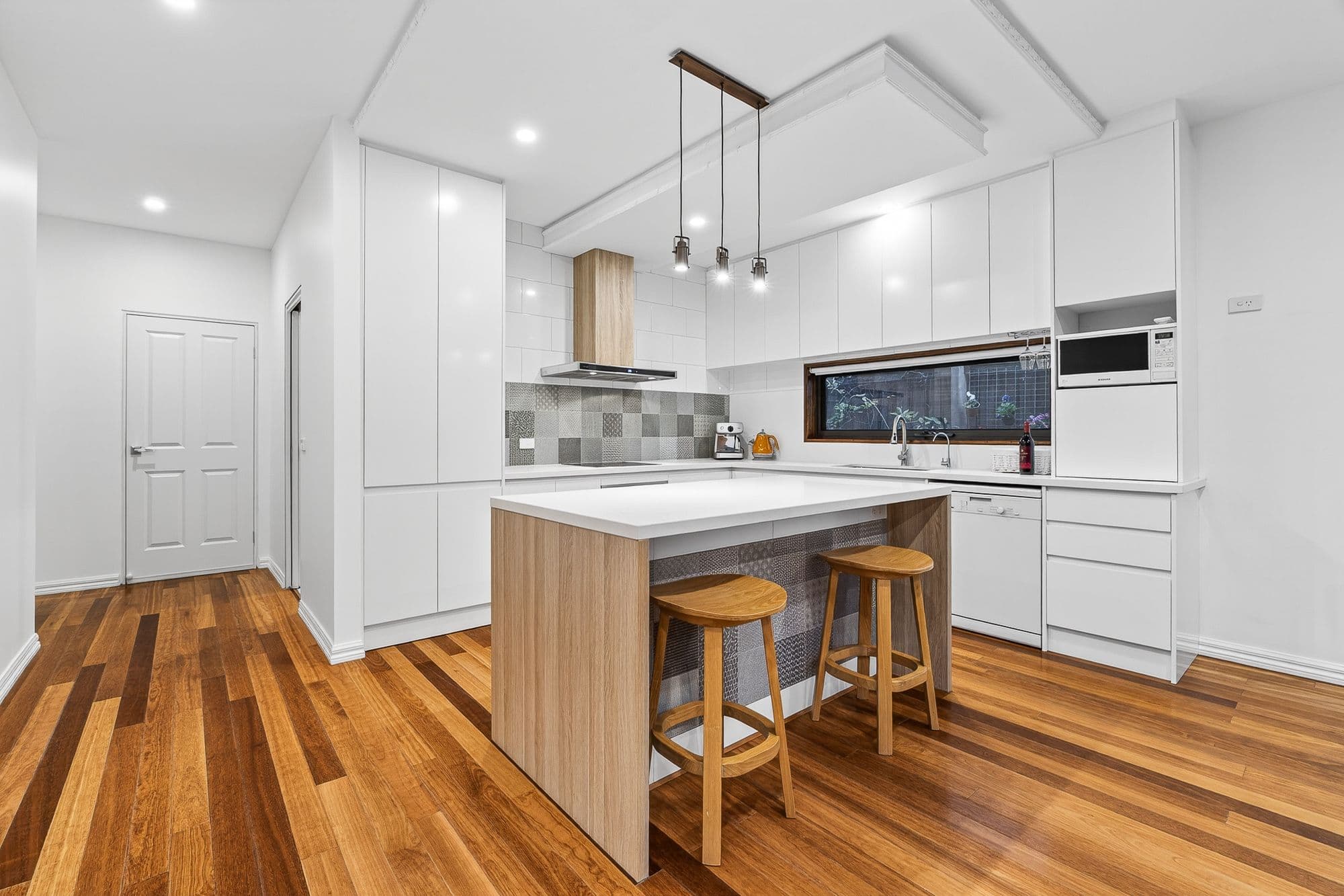 2/9 Karen Street, Box Hill North VIC 3129, Box Hill North - Thumbnail 3
