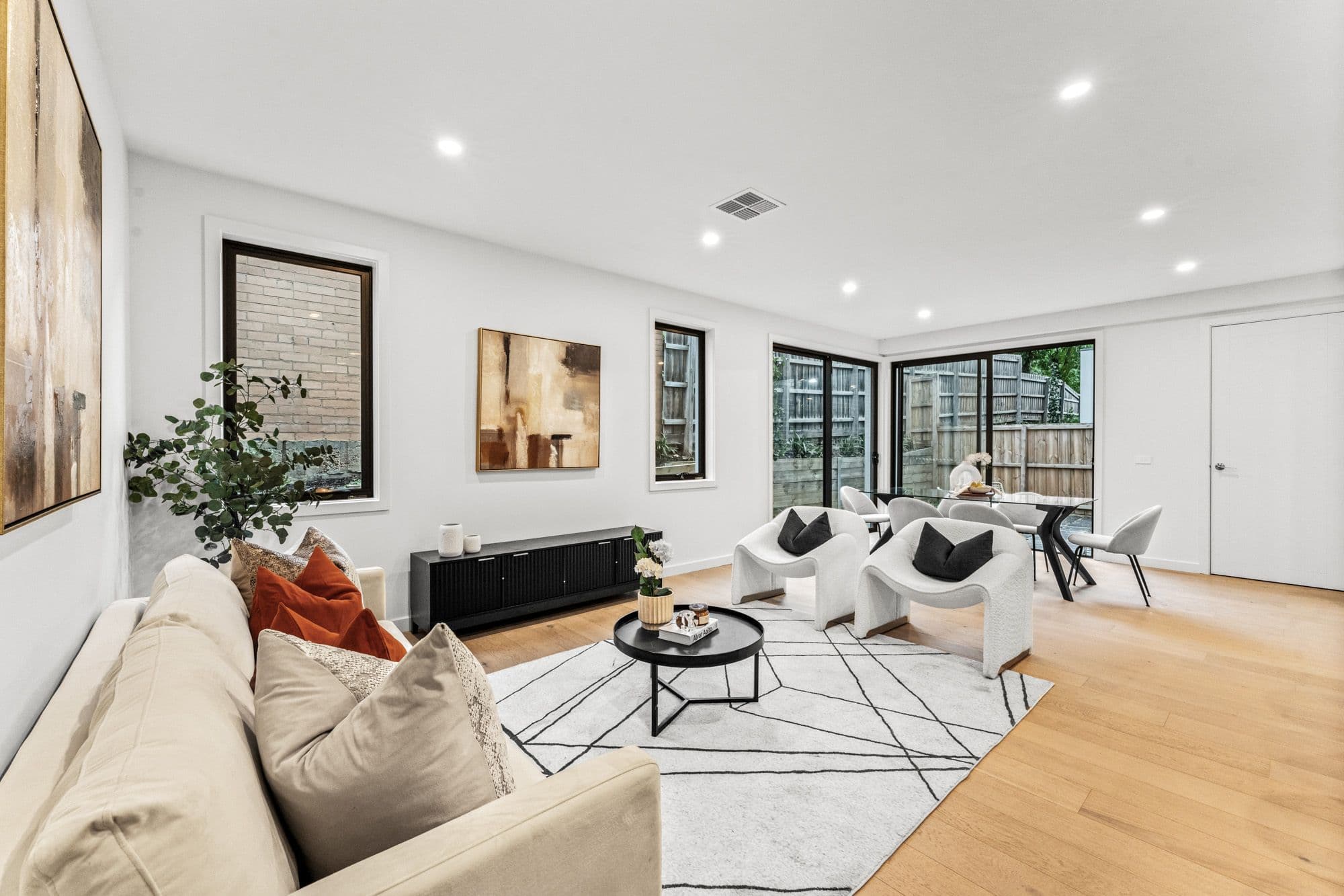 2/30 Abbott Street, Balwyn North VIC 3104, Balwyn North - Thumbnail 3