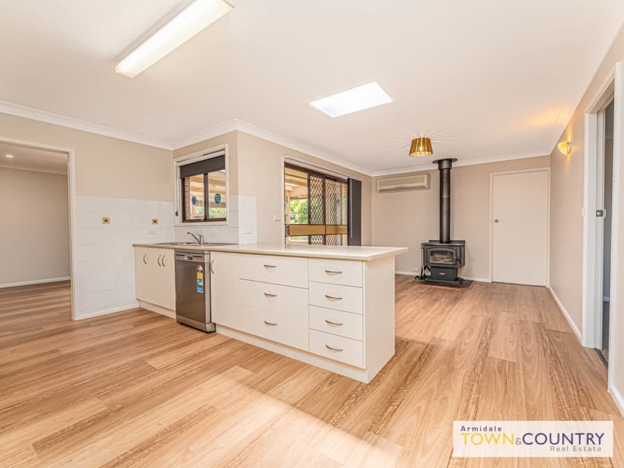 40 Dalton Drive, Armidale - Thumbnail 3