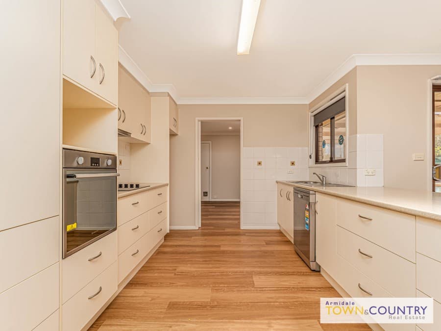 40 Dalton Drive, Armidale - Thumbnail 4