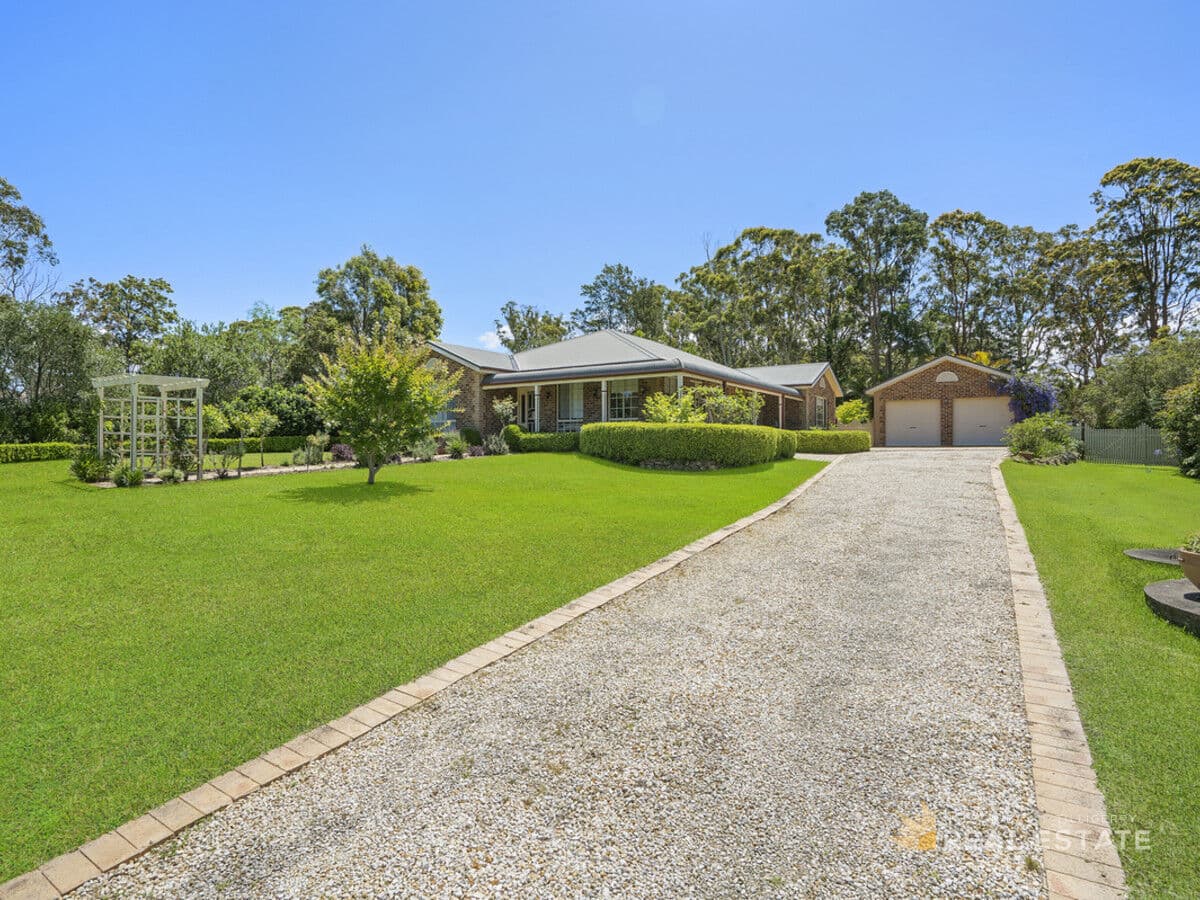 18 Sir Henry Parkes Avenue, Medowie NSW 2318, Medowie - Image 1