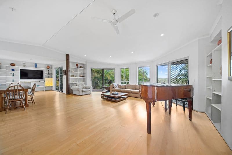 21 Woodland Drive, Peregian Beach - Thumbnail 3