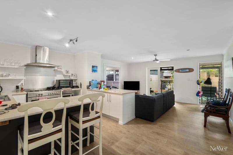 8 Parakeet Crescent, Peregian Beach - Thumbnail 2