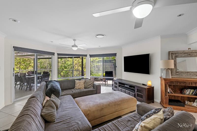 14 Freedom Place, Sunrise Beach - Thumbnail 6