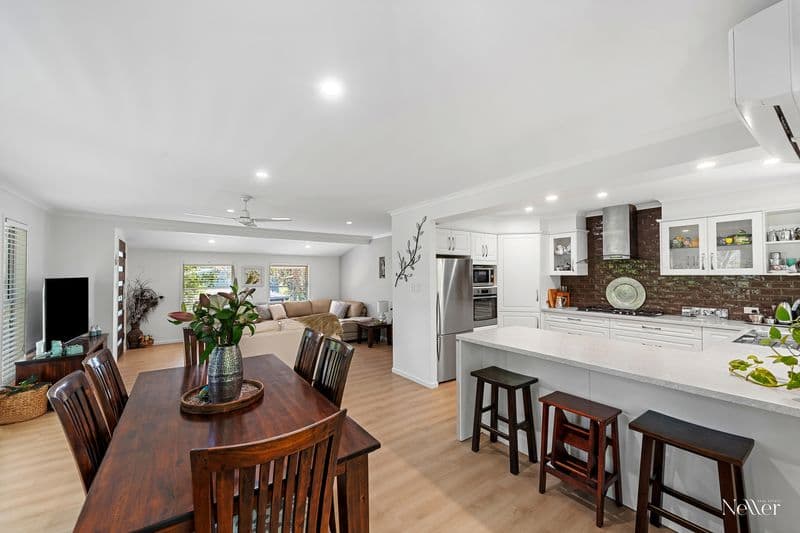 23 Lorien Avenue, Coolum Beach - Image 1