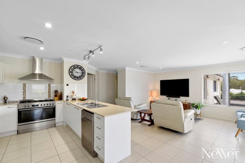 163 The Avenue, Peregian Springs - Thumbnail 2
